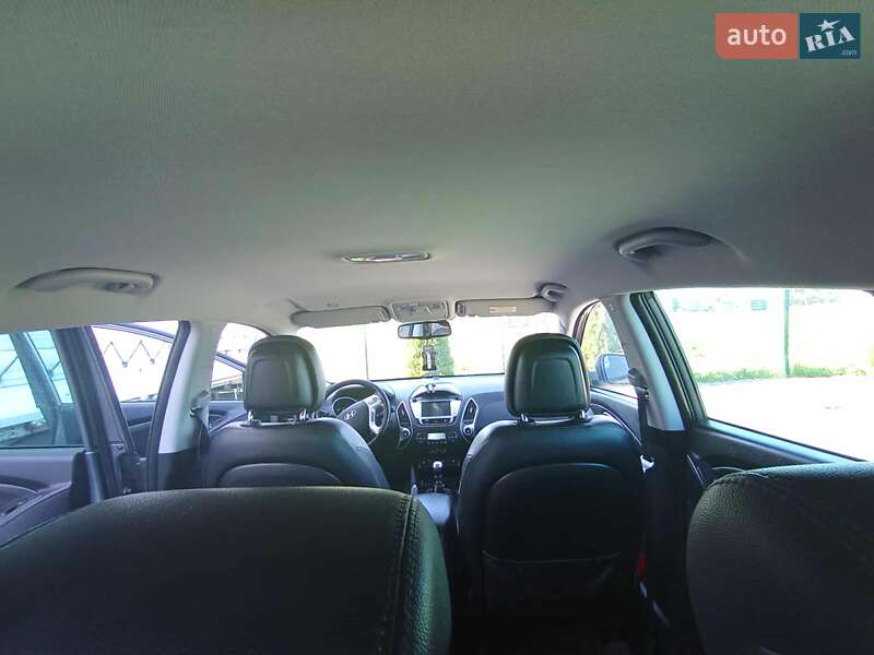 Внедорожник / Кроссовер Hyundai Tucson 2013 в Стрые