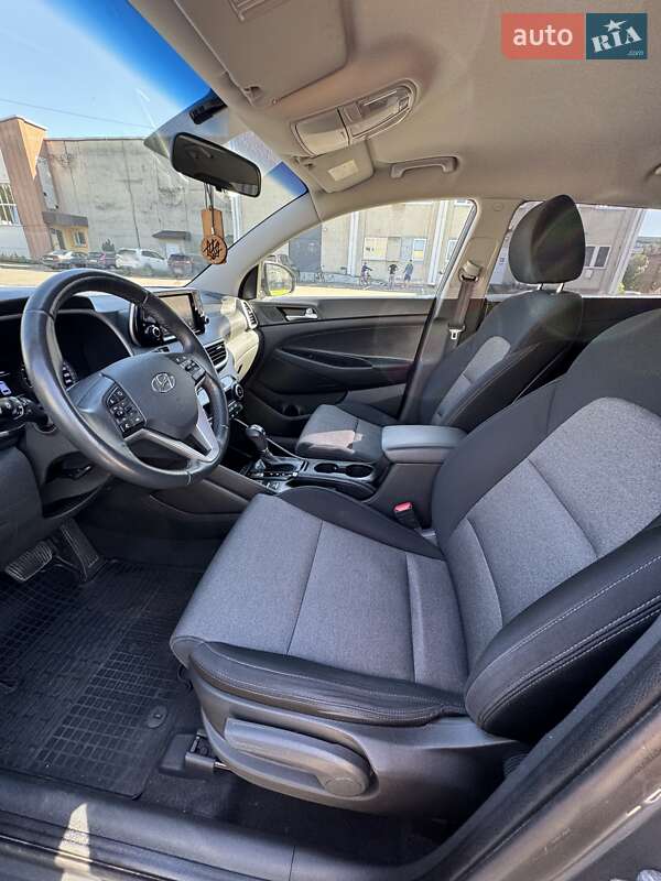 Внедорожник / Кроссовер Hyundai Tucson 2020 в Новояворовске