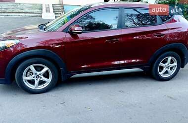 Внедорожник / Кроссовер Hyundai Tucson 2016 в Киеве