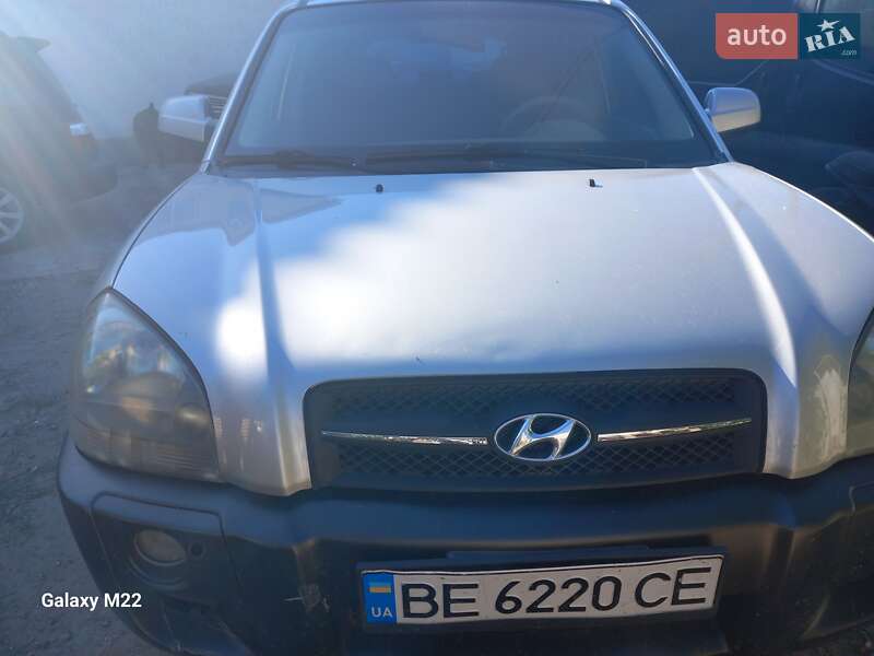 Внедорожник / Кроссовер Hyundai Tucson 2006 в Первомайске