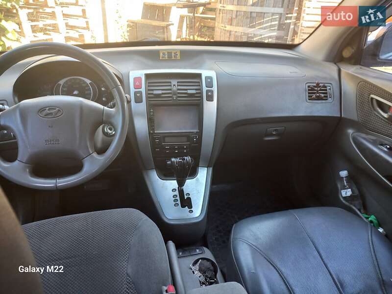 Внедорожник / Кроссовер Hyundai Tucson 2006 в Первомайске