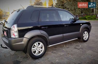 Позашляховик / Кросовер Hyundai Tucson 2007 в  фото 37 Позашляховик / Кросовер Hyundai Tucson 2007 в