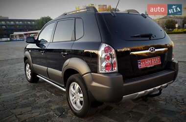 Позашляховик / Кросовер Hyundai Tucson 2007 в  фото 54 Позашляховик / Кросовер Hyundai Tucson 2007 в