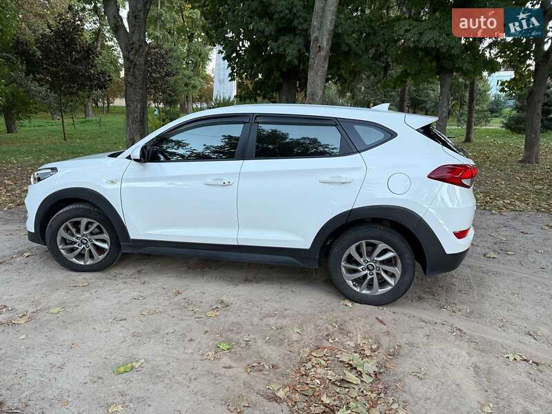 Позашляховик / Кросовер Hyundai Tucson 2017 в Києві фото 9 Позашляховик / Кросовер Hyundai Tucson 2017 в Києві