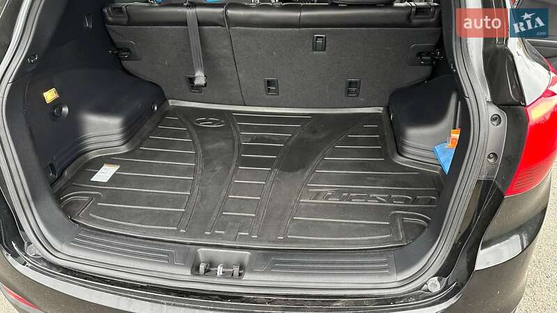 Позашляховик / Кросовер Hyundai Tucson 2014 в Кривому Розі