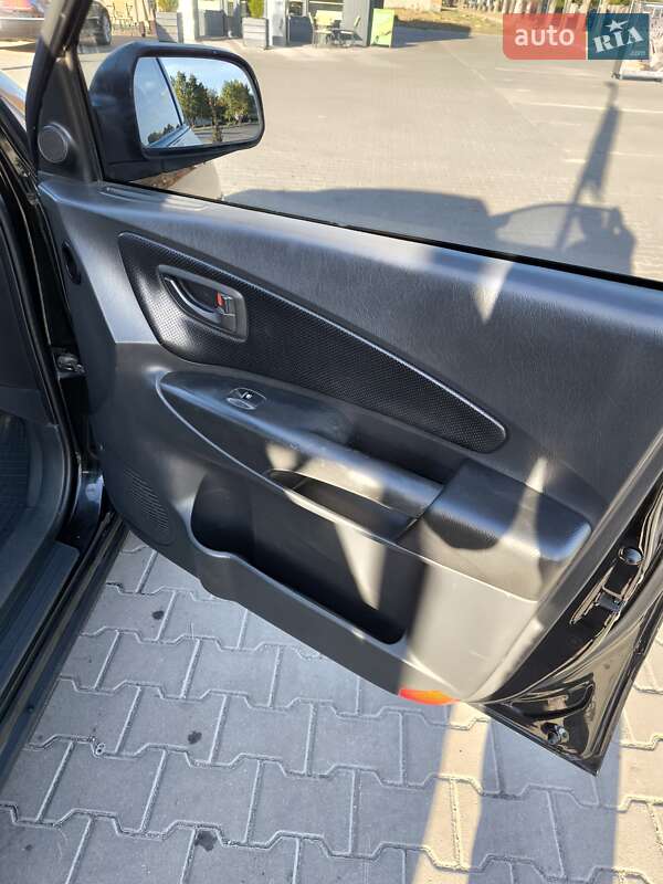 Позашляховик / Кросовер Hyundai Tucson 2008 в Первомайську фото 20 Позашляховик / Кросовер Hyundai Tucson 2008 в Первомайську