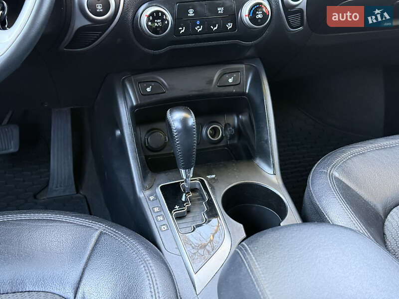 Внедорожник / Кроссовер Hyundai Tucson 2013 в Николаеве