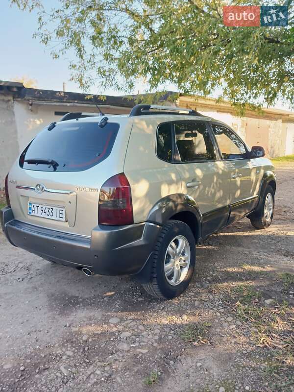 Позашляховик / Кросовер Hyundai Tucson 2007 в Івано-Франківську