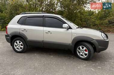Внедорожник / Кроссовер Hyundai Tucson 2008 в 