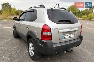 Внедорожник / Кроссовер Hyundai Tucson 2008 в 