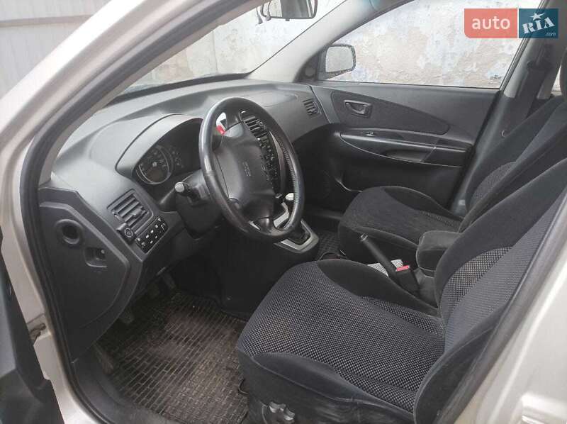 Внедорожник / Кроссовер Hyundai Tucson 2007 в Николаеве