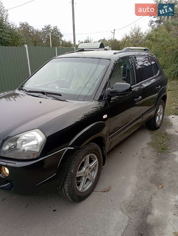 Позашляховик / Кросовер Hyundai Tucson 2005 в Києві фото 4 Позашляховик / Кросовер Hyundai Tucson 2005 в Києві