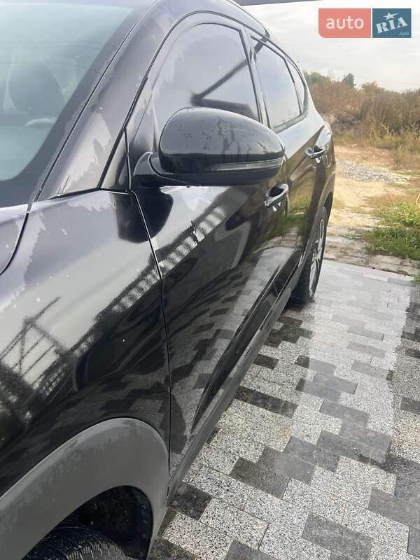 Внедорожник / Кроссовер Hyundai Tucson 2018 в Харькове фото 13 Внедорожник / Кроссовер Hyundai Tucson 2018 в Харькове