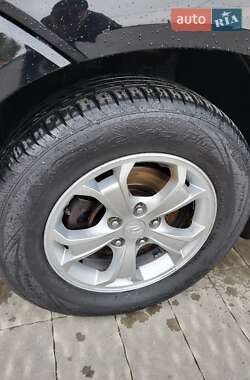 Внедорожник / Кроссовер Hyundai Tucson 2009 в 