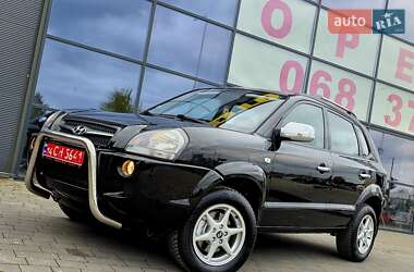 Позашляховик / Кросовер Hyundai Tucson 2010 в Івано-Франківську