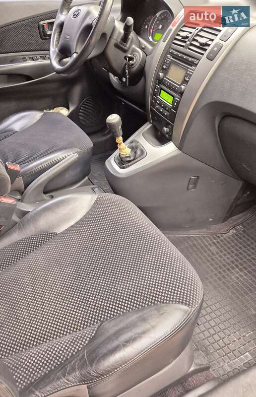 Позашляховик / Кросовер Hyundai Tucson 2012 в Києві