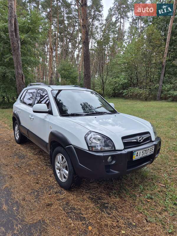 Позашляховик / Кросовер Hyundai Tucson 2012 в Києві