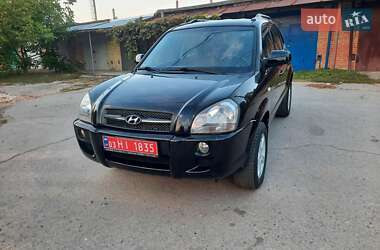 Внедорожник / Кроссовер Hyundai Tucson 2008 в 