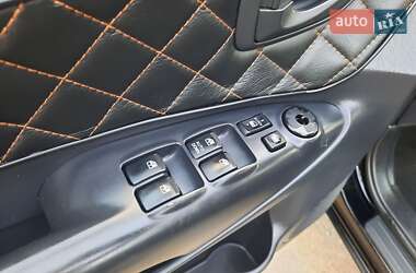 Внедорожник / Кроссовер Hyundai Tucson 2008 в 