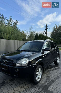 Внедорожник / Кроссовер Hyundai Tucson 2007 в Млинове