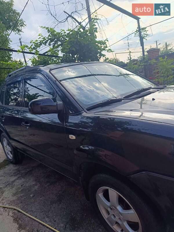 Позашляховик / Кросовер Hyundai Tucson 2008 в Кривому Розі