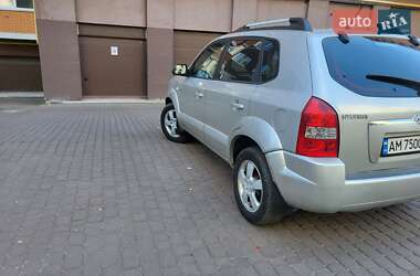 Внедорожник / Кроссовер Hyundai Tucson 2007 в 