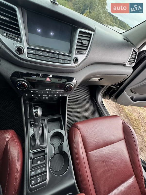 Позашляховик / Кросовер Hyundai Tucson 2016 в Києві фото 18 Позашляховик / Кросовер Hyundai Tucson 2016 в Києві