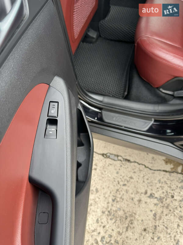 Позашляховик / Кросовер Hyundai Tucson 2016 в Києві фото 26 Позашляховик / Кросовер Hyundai Tucson 2016 в Києві