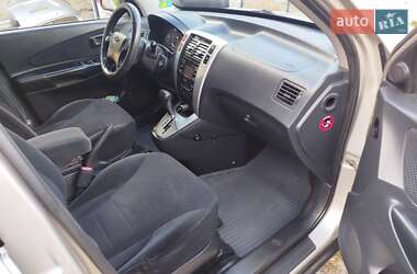 Внедорожник / Кроссовер Hyundai Tucson 2008 в 