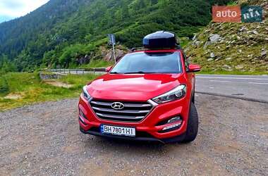 Внедорожник / Кроссовер Hyundai Tucson 2016 в 