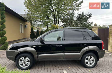 Внедорожник / Кроссовер Hyundai Tucson 2006 в 