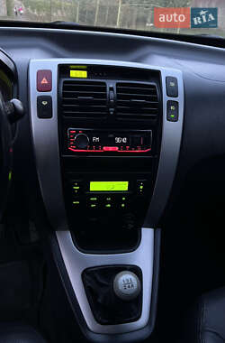 Внедорожник / Кроссовер Hyundai Tucson 2007 в 