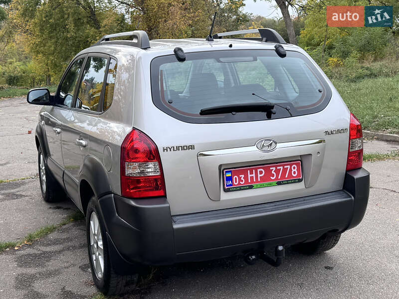 Позашляховик / Кросовер Hyundai Tucson 2006 в Полтаві фото 9 Позашляховик / Кросовер Hyundai Tucson 2006 в Полтаві