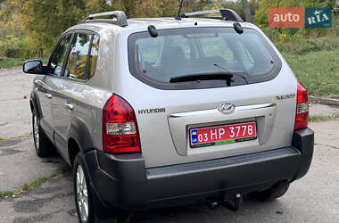 Внедорожник / Кроссовер Hyundai Tucson 2006 в  фото 9 Внедорожник / Кроссовер Hyundai Tucson 2006 в