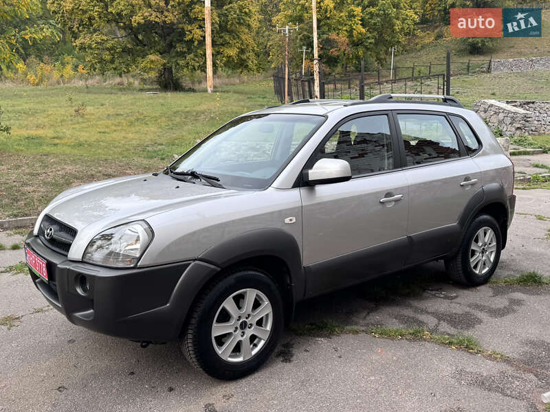 Позашляховик / Кросовер Hyundai Tucson 2006 в Полтаві фото 12 Позашляховик / Кросовер Hyundai Tucson 2006 в Полтаві