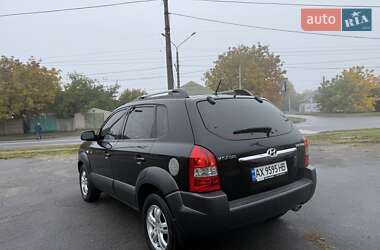 Внедорожник / Кроссовер Hyundai Tucson 2008 в 
