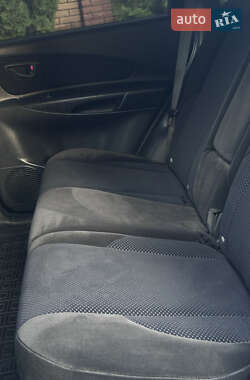 Внедорожник / Кроссовер Hyundai Tucson 2007 в 