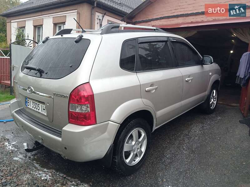 Внедорожник / Кроссовер Hyundai Tucson 2007 в Лубнах