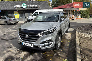 Позашляховик / Кросовер Hyundai Tucson 2016 в Чернівцях