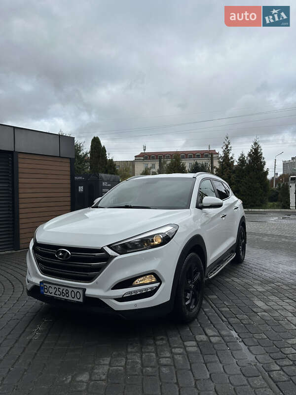 Внедорожник / Кроссовер Hyundai Tucson 2018 в 