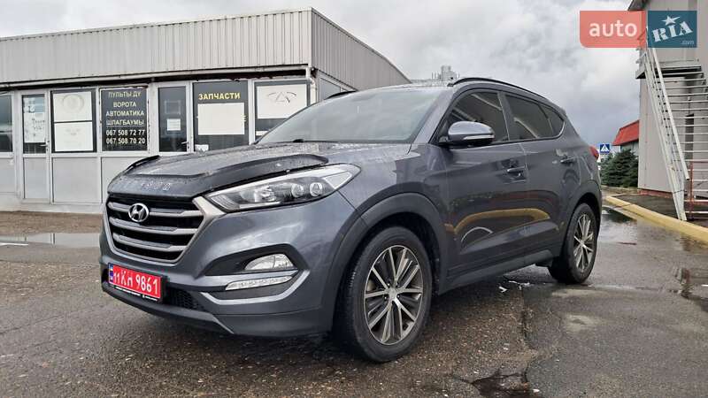 Позашляховик / Кросовер Hyundai Tucson 2016 в Києві