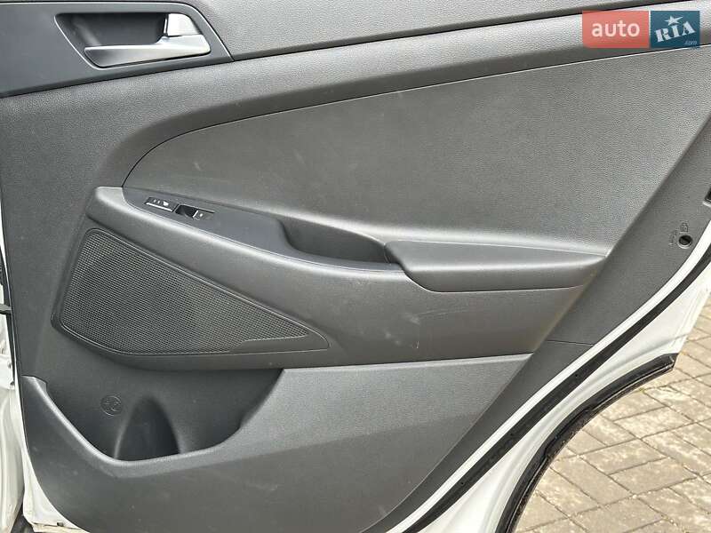 Внедорожник / Кроссовер Hyundai Tucson 2017 в Одессе