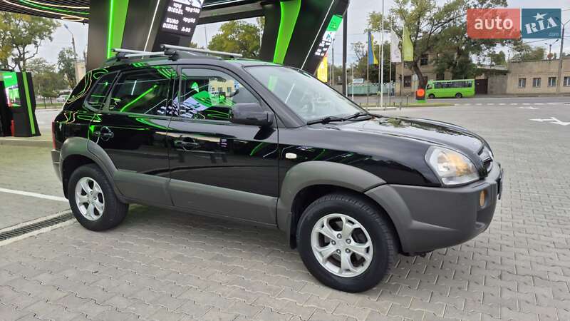 Внедорожник / Кроссовер Hyundai Tucson 2009 в Одессе фото 4 Внедорожник / Кроссовер Hyundai Tucson 2009 в Одессе