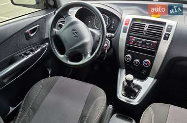 Внедорожник / Кроссовер Hyundai Tucson 2007 в 