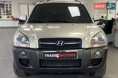 Внедорожник / Кроссовер Hyundai Tucson 2006 в 