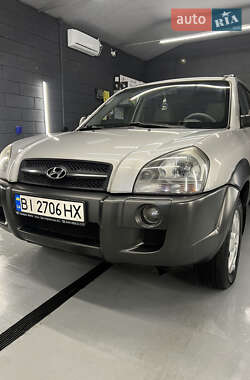 Внедорожник / Кроссовер Hyundai Tucson 2007 в 