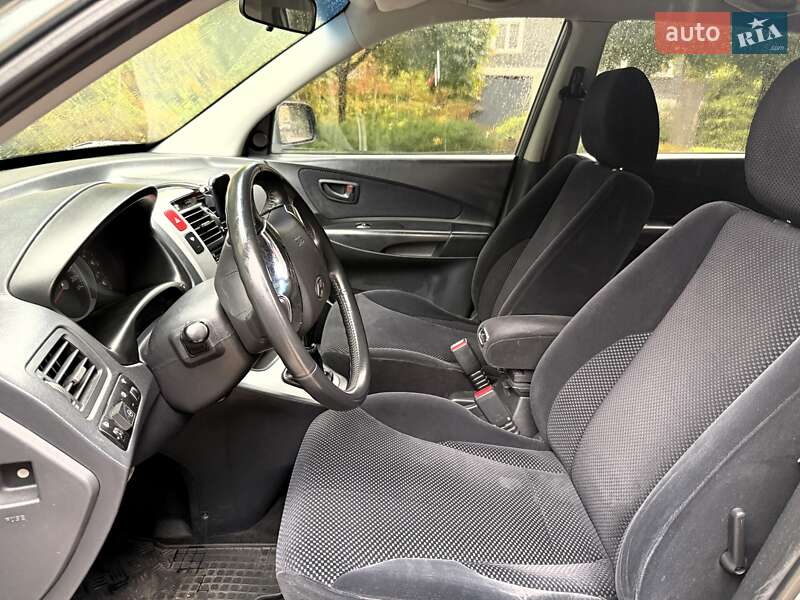 Внедорожник / Кроссовер Hyundai Tucson 2007 в Львове фото 11 Внедорожник / Кроссовер Hyundai Tucson 2007 в Львове