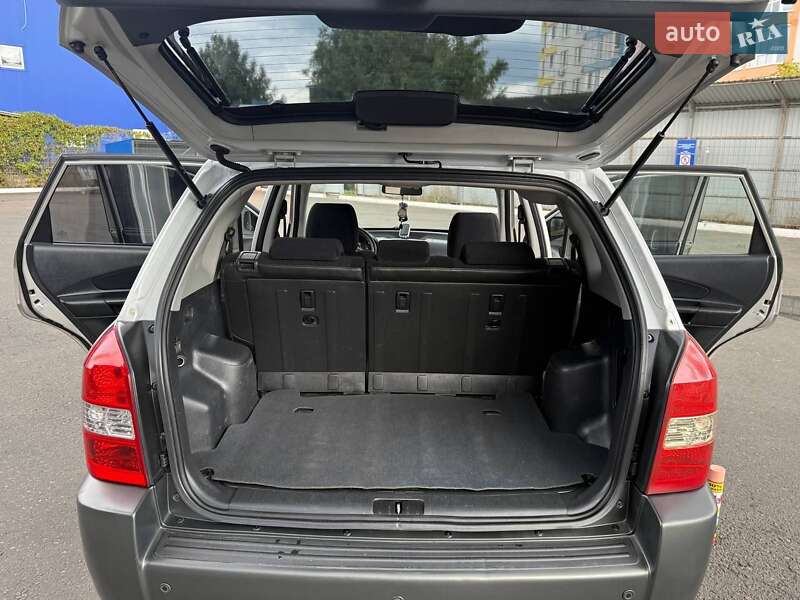 Внедорожник / Кроссовер Hyundai Tucson 2008 в Одессе фото 20 Внедорожник / Кроссовер Hyundai Tucson 2008 в Одессе