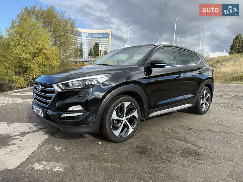 Позашляховик / Кросовер Hyundai Tucson 2017 в Запоріжжі