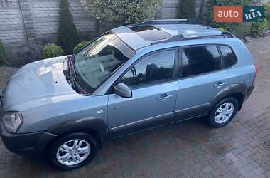 Внедорожник / Кроссовер Hyundai Tucson 2007 в 